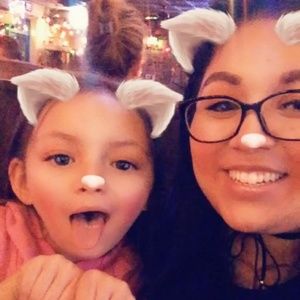 Meet your Posher, Gladys